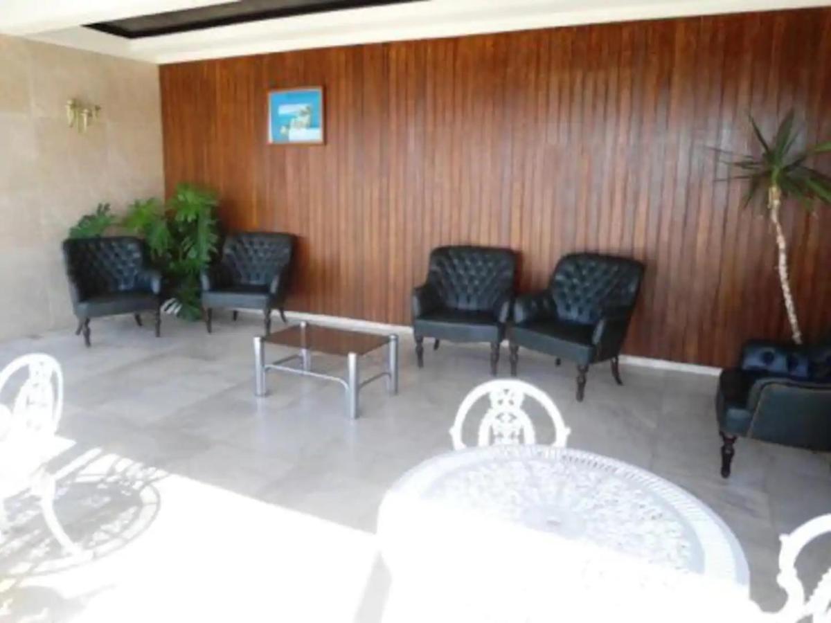 Costa Terrace