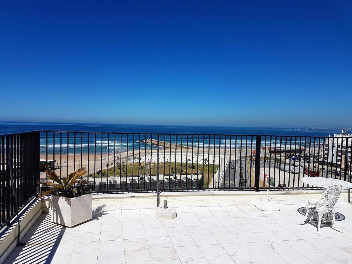 Costa Terrace